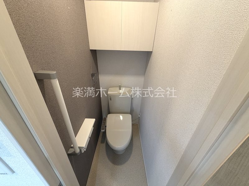 オーサム　ヴィレッジ　京都桂 トイレ