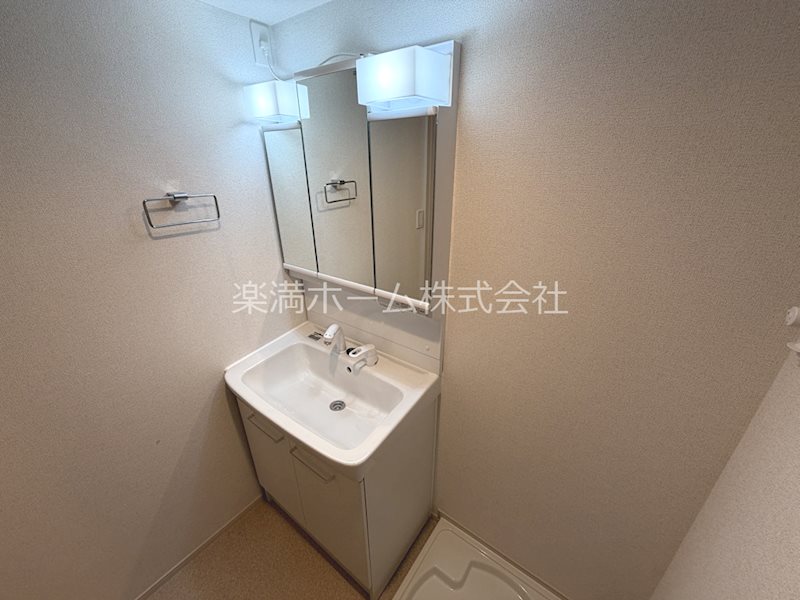 オーサム　ヴィレッジ　京都桂 洗面所
