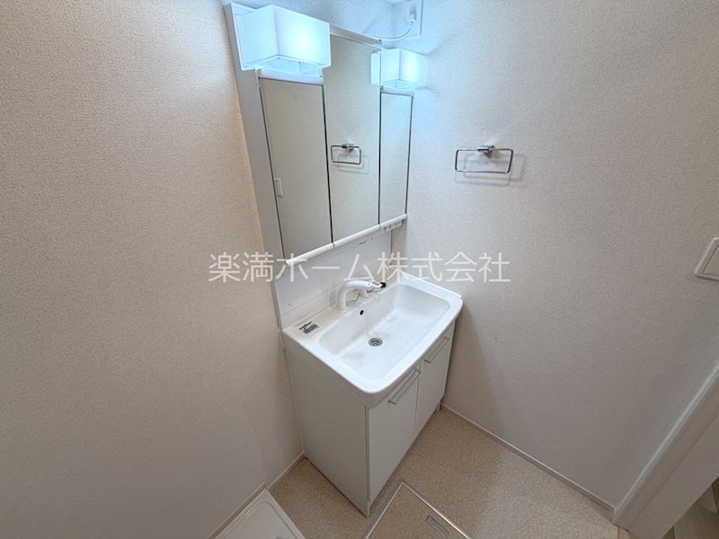 オーサム　ヴィレッジ　京都桂 洗面所