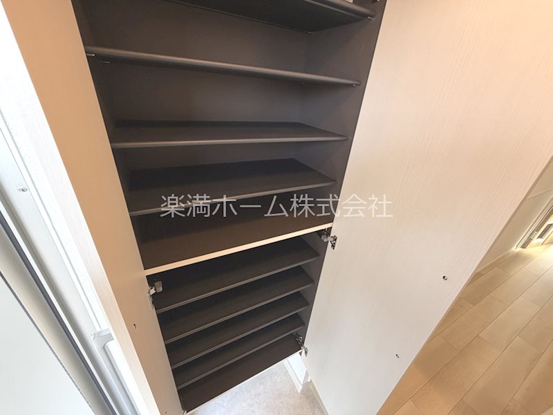 オーサム　ヴィレッジ　京都桂 収納