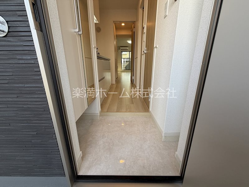 オーサム　ヴィレッジ　京都桂 玄関