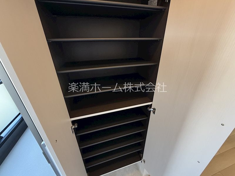 オーサム　ヴィレッジ　京都桂 収納