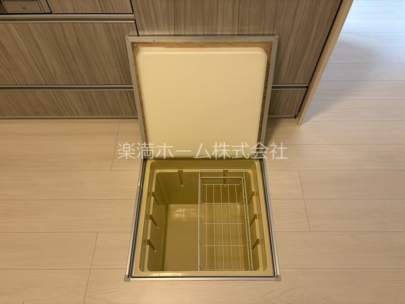 シュエット 収納
