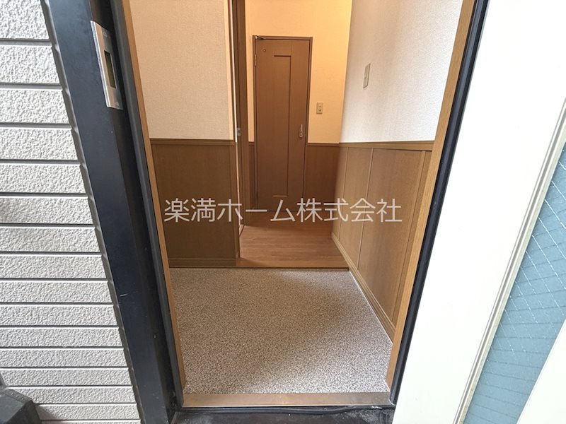セジュールハピネス（南区）A棟 玄関