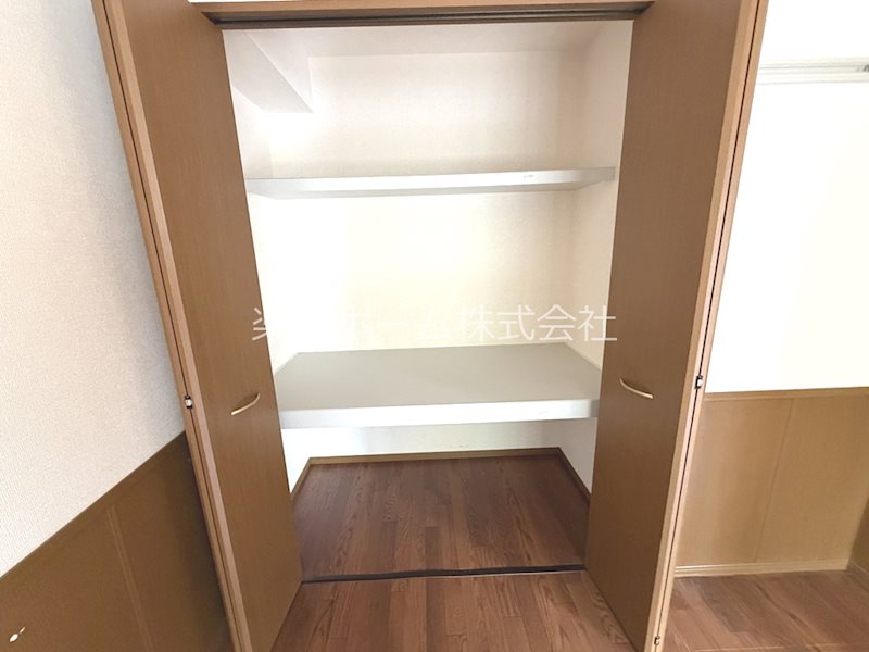セジュールハピネス（南区）A棟 収納