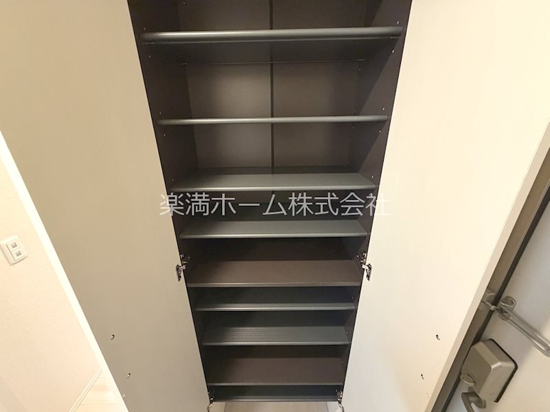 North Crillon 収納