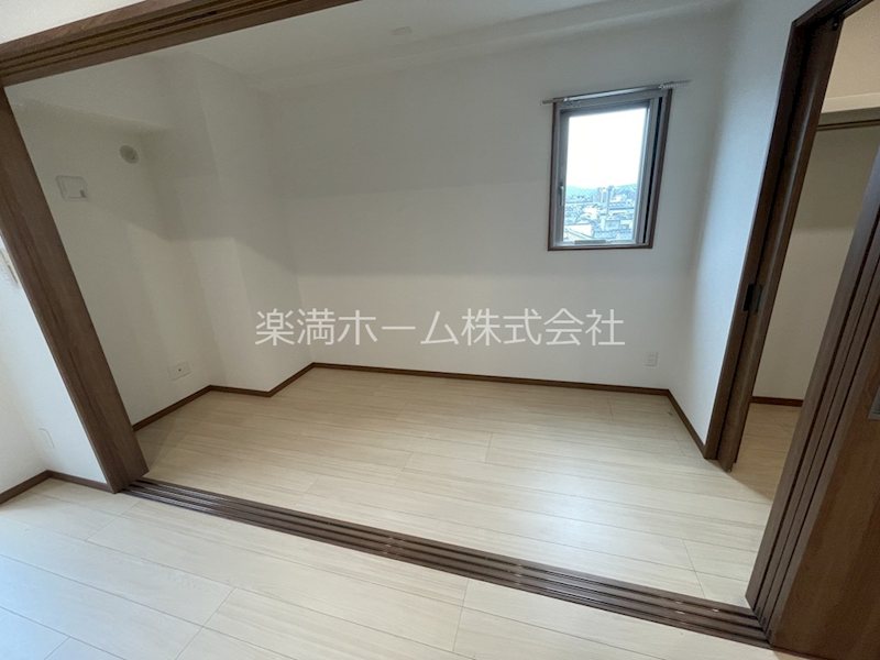 THE RESIDENCE　二条駅前 ベッドルーム