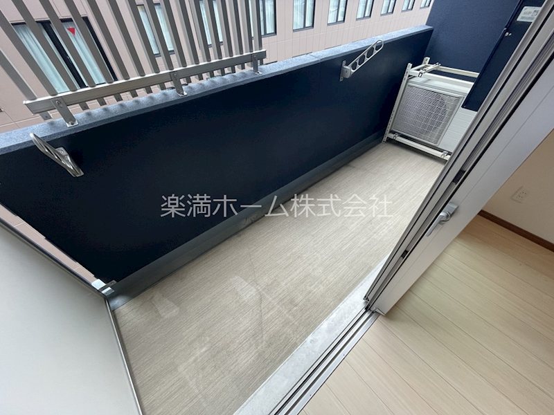 THE RESIDENCE　二条駅前 ベランダ