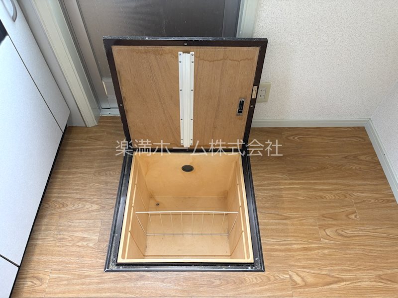 下鴨木口邸貸家 収納