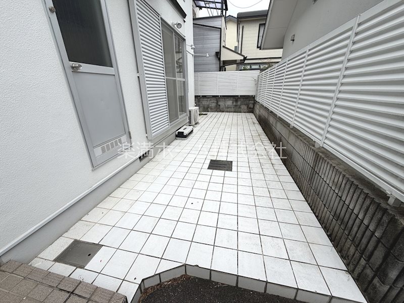 下鴨木口邸貸家 ベランダ