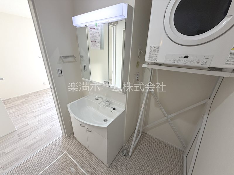神光院町貸家A 洗面所