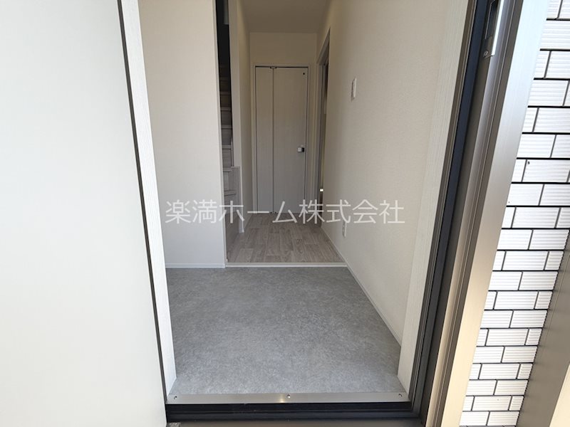 神光院町貸家A 玄関