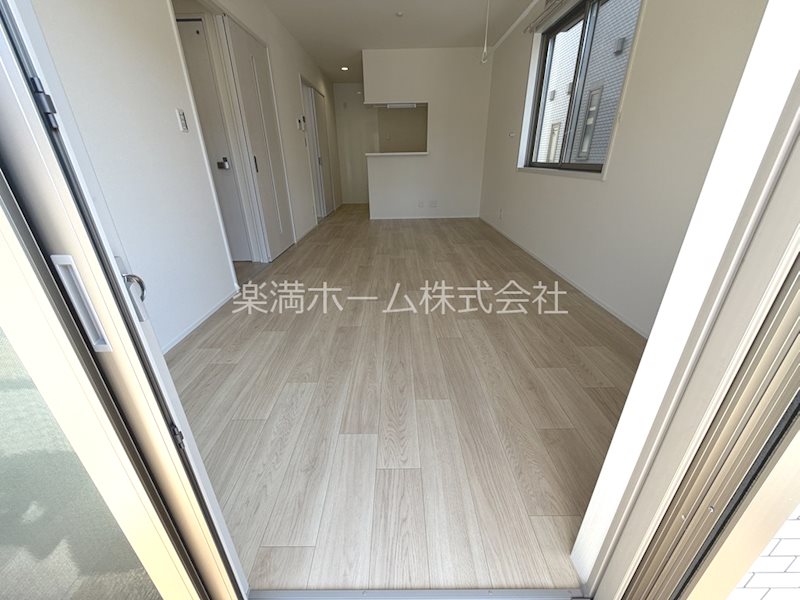神光院町貸家B リビング