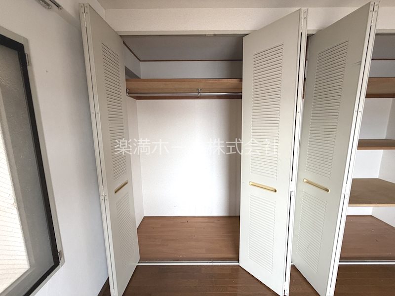 GARNET RESIDENCE上桂 収納