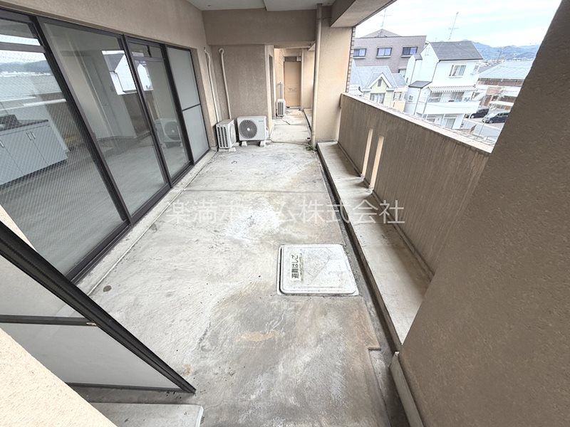 GARNET RESIDENCE上桂 ベランダ
