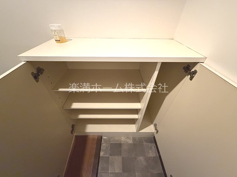 GARNET RESIDENCE上桂 収納
