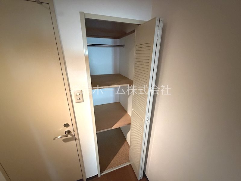 GARNET RESIDENCE上桂 収納