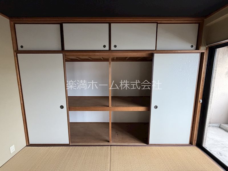 GARNET RESIDENCE上桂 収納