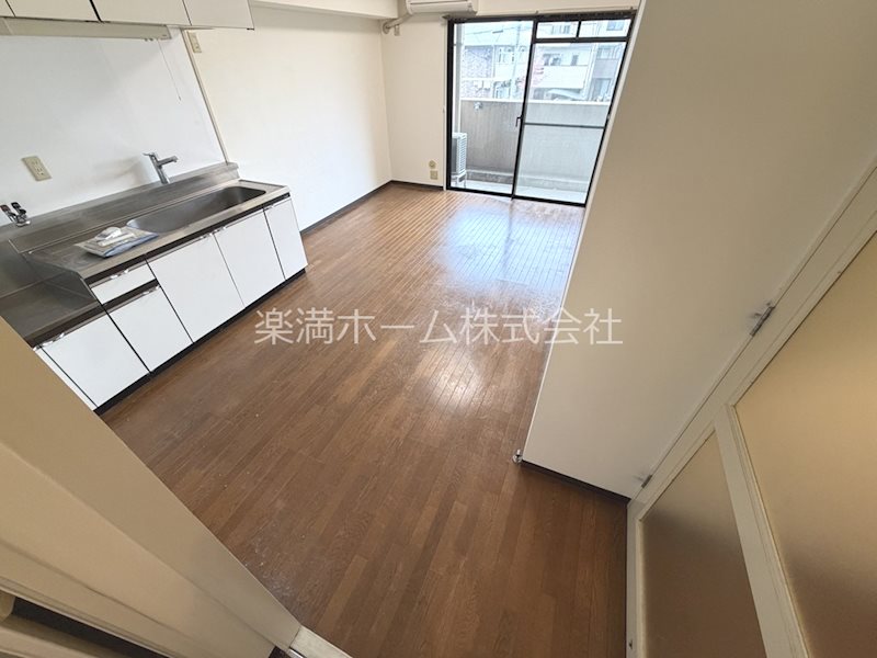 GARNET RESIDENCE上桂 リビング