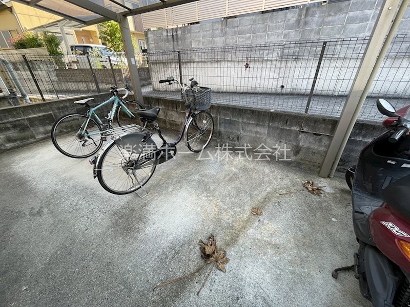 緑樹Ⅱ 駐車場