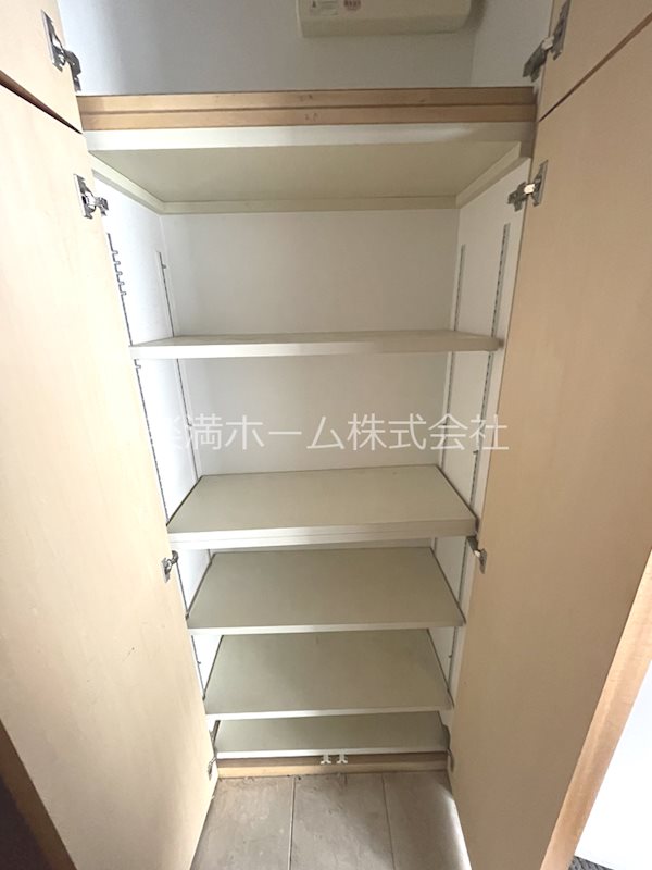 西八條邸彩丹 収納