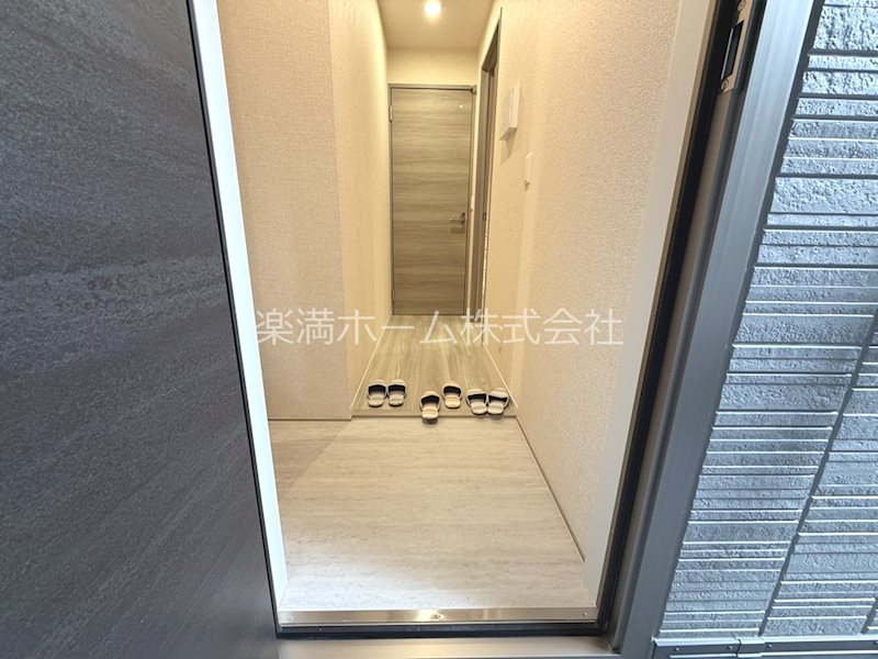 GRAMM下津林WEST 玄関