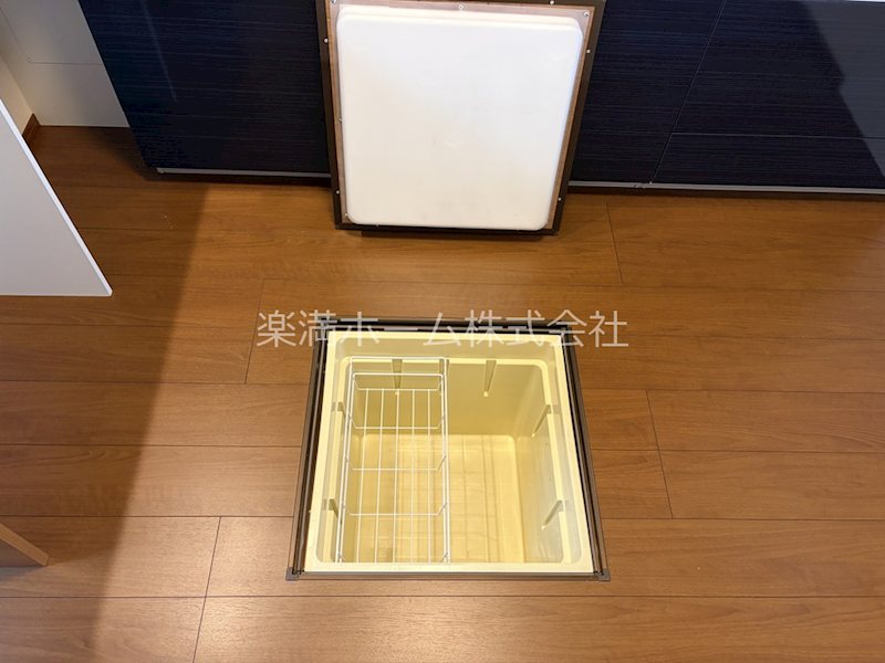 ロイヤル　コントラーダ 収納