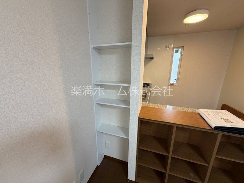 ロイヤル　コントラーダ 収納