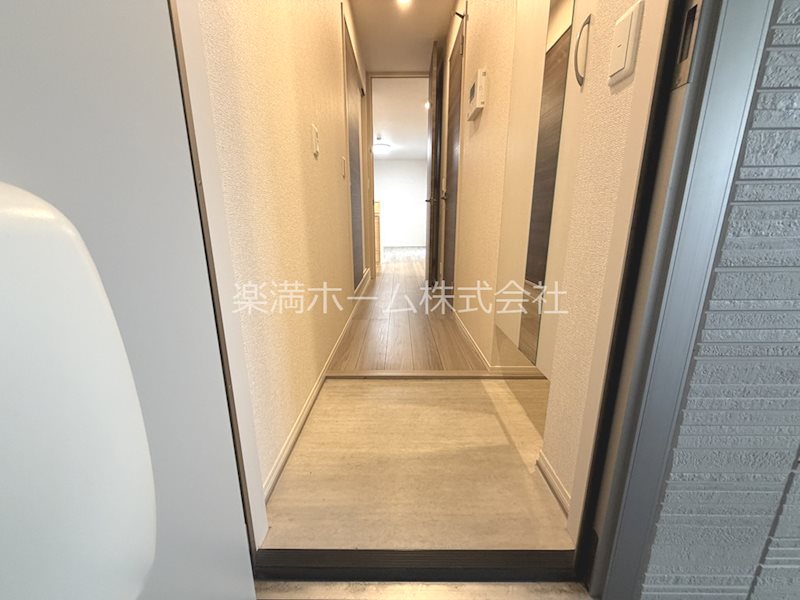 ラ　ネージュ 玄関