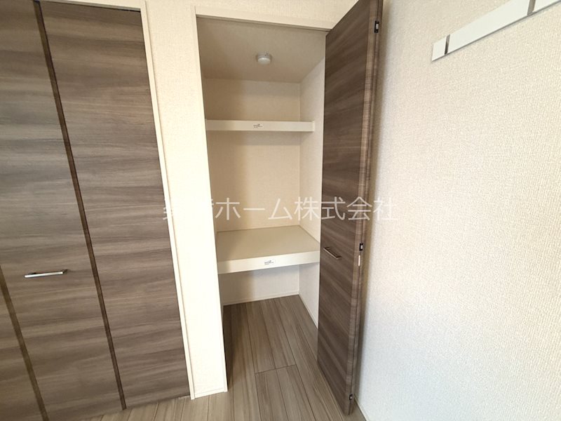 ラ　ネージュ 収納