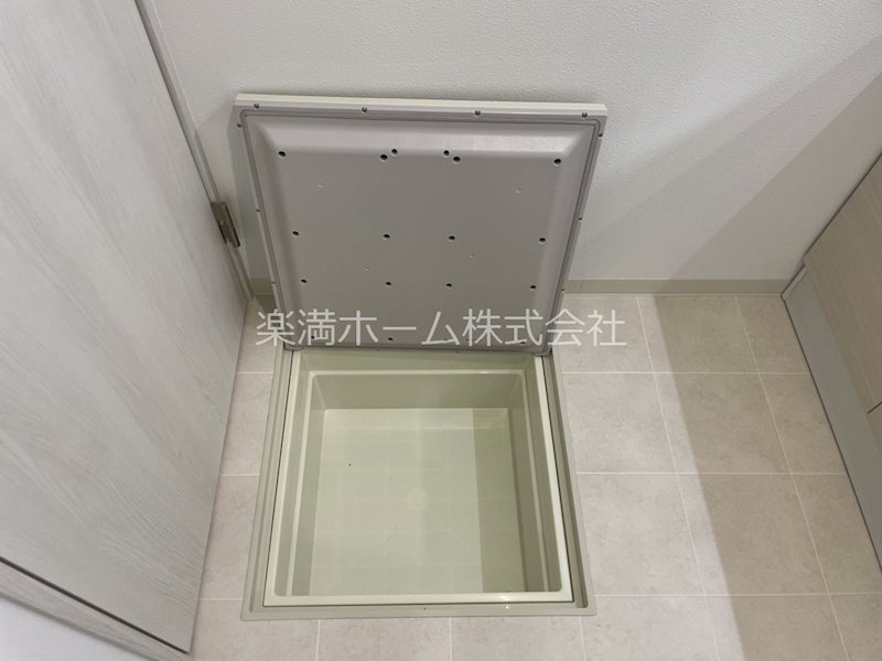 北町貸家 収納