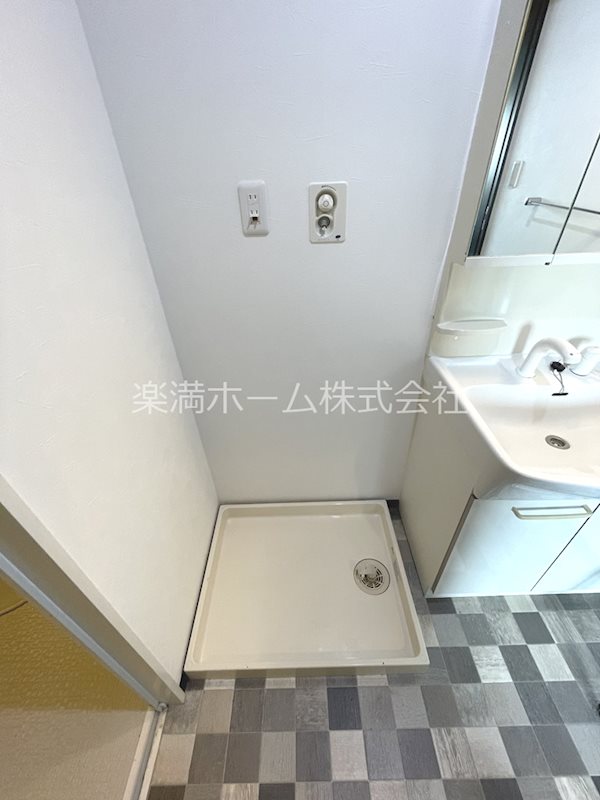 i.House01 その他