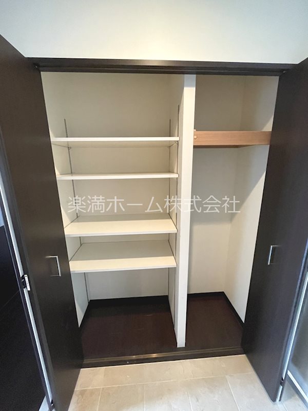 i.House01 収納