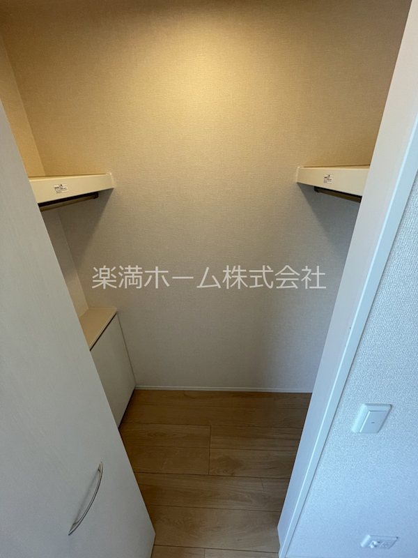オリーブ嵯峨 収納