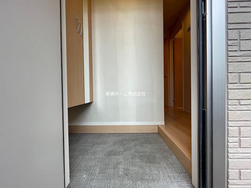 アグレアブル 玄関