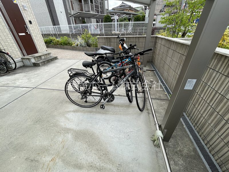 シャルマンコート　ドゥ 駐車場