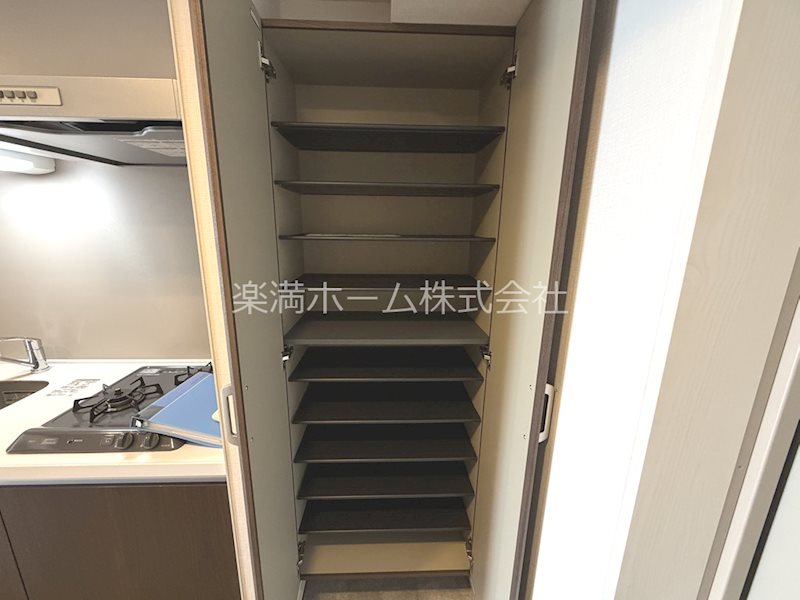 エステムコート京都西院 収納