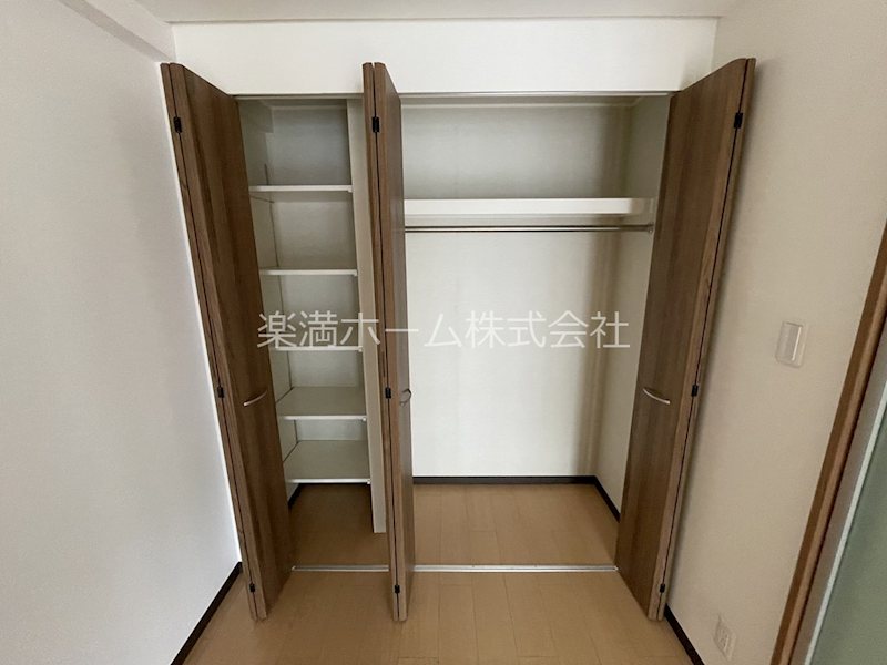 プルミエール朱雀 収納
