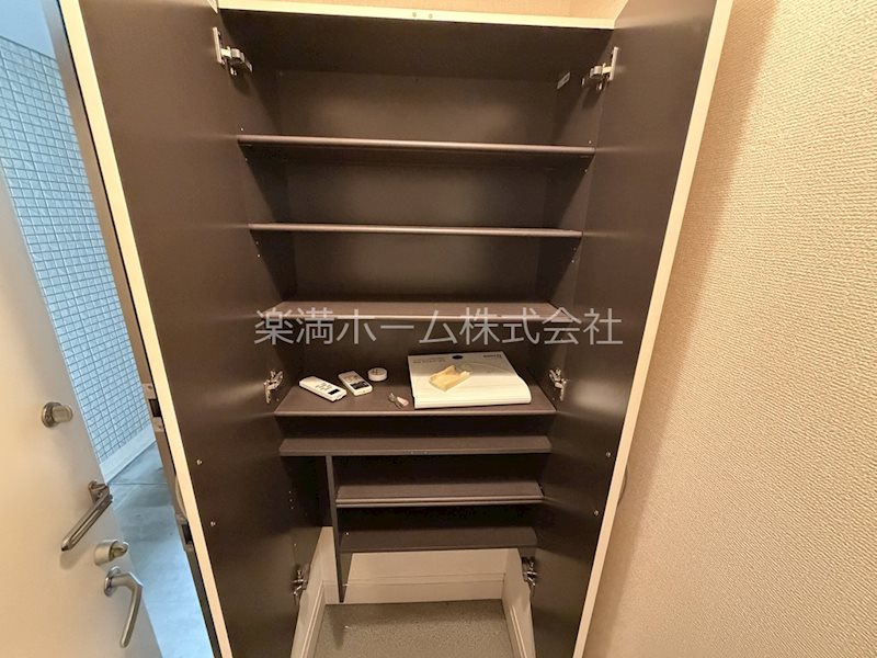 コンフォート冷泉 収納