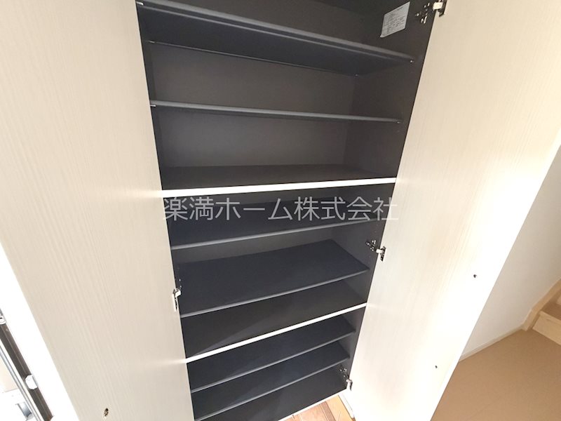 ネオ　ブルックⅡ 収納