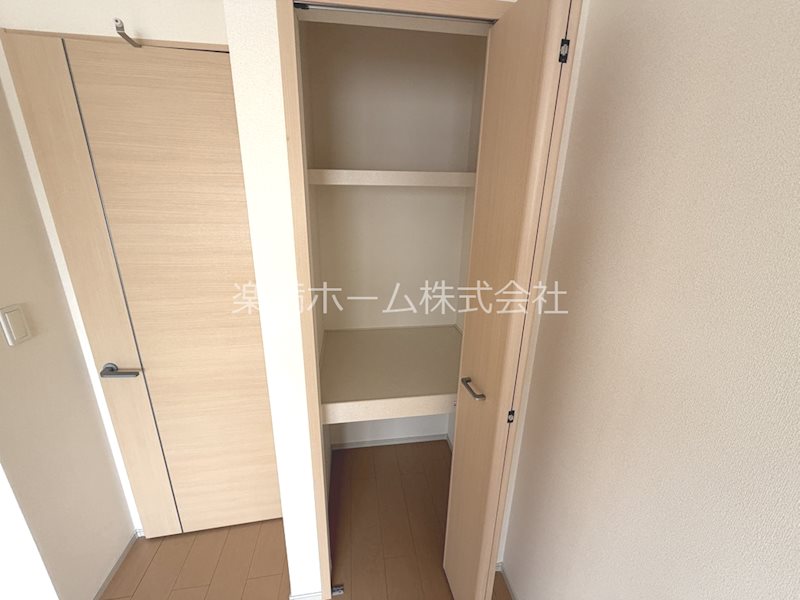 ネオ　ブルックⅡ 収納