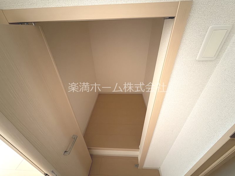 ネオ　ブルックⅡ 収納