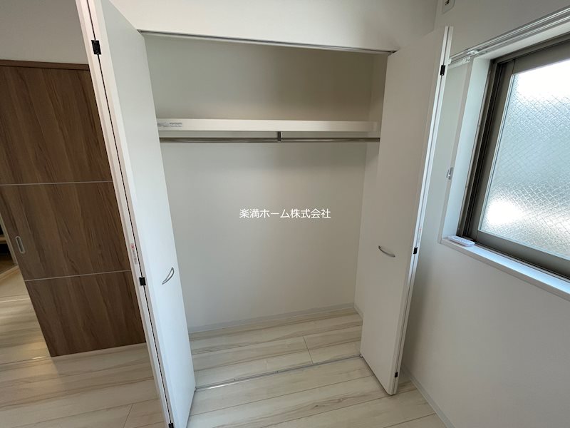 コンフォールパレ新町二条 収納