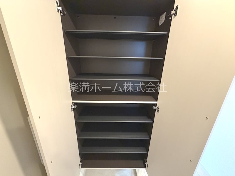 レジデンス　藤ケ森 収納