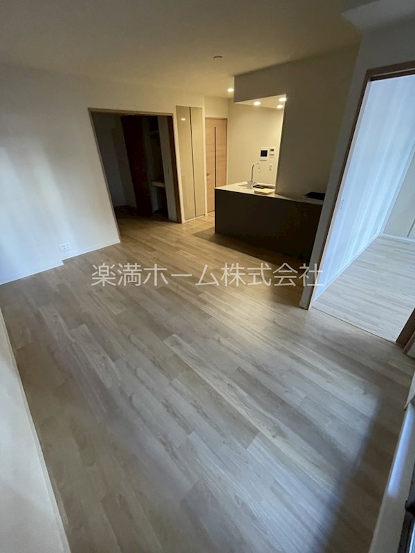 ジオエント御所北寺町通 リビング