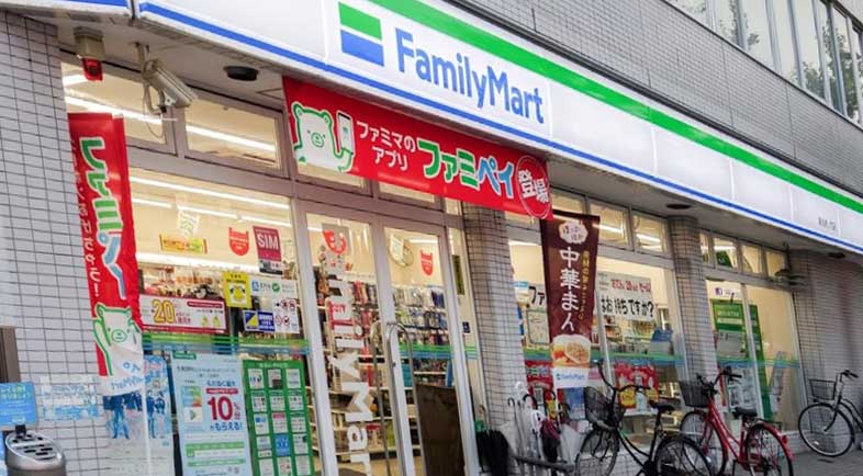 ジオエント御所北寺町通 コンビニ