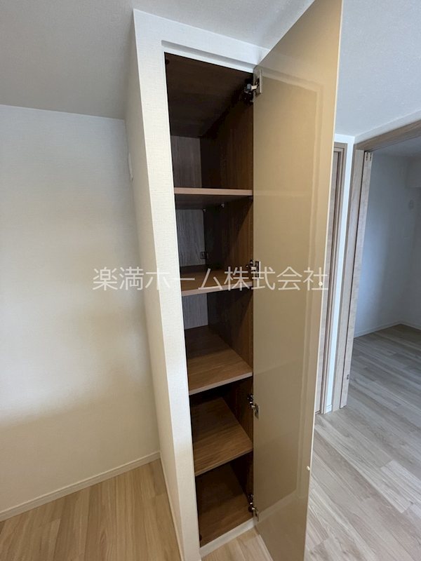 ジオエント御所北寺町通 収納