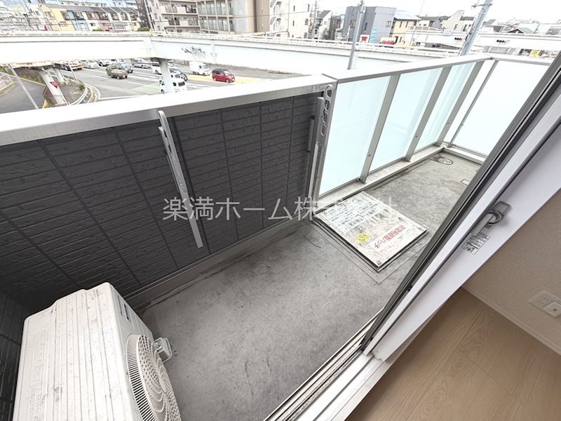 D-ROOM桂川 ベランダ