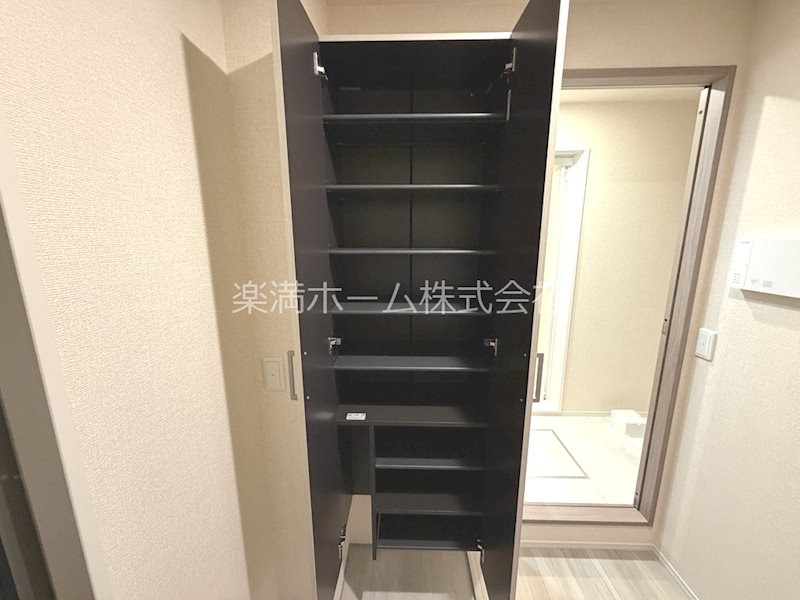 GRAMM下津林EAST 収納