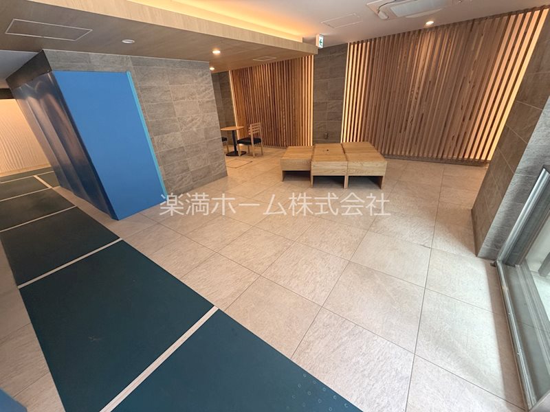 ジオエント四条大宮 エントランス